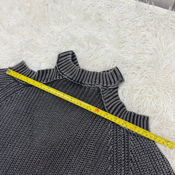 Free People Open Shoulder Oversized Sweater XSmall - Picture 12 of 12